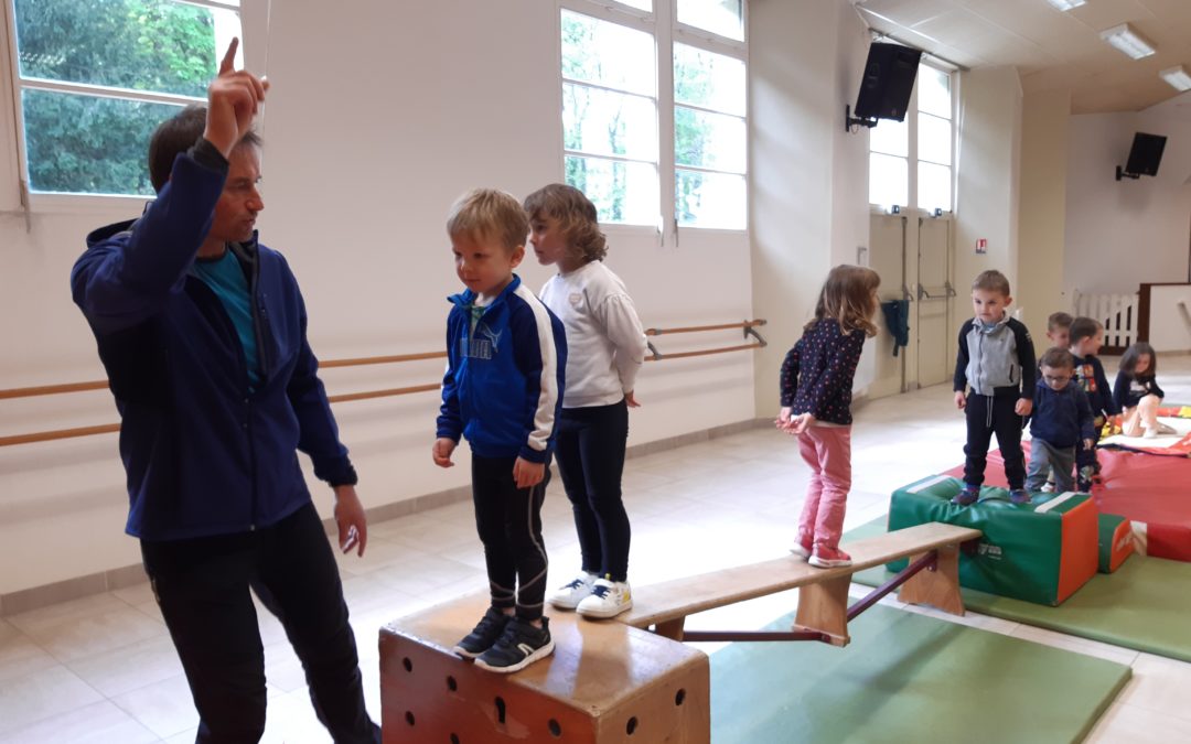 Séance de motricité à la Maison du Plateau